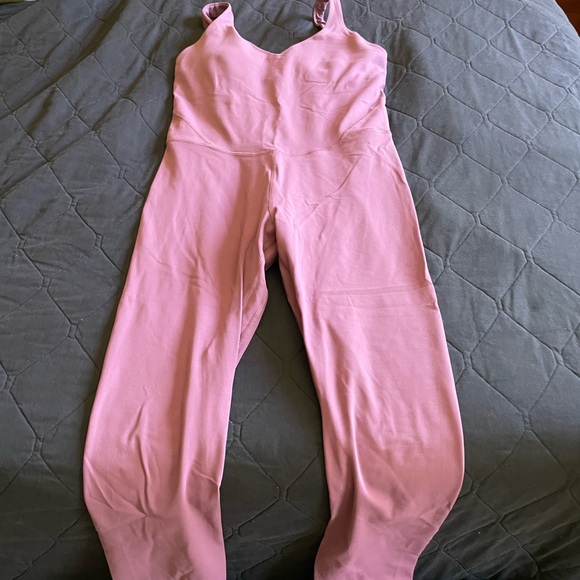 Like New Lulu Lemon Align Bodysuit 25” - Picture 3 of 5